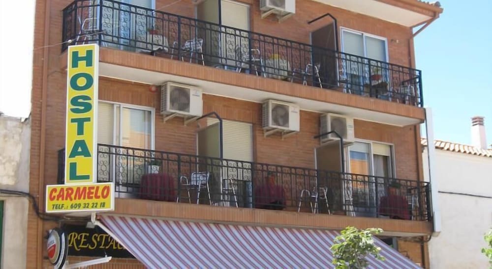 Hostal Gastrobar Carmelo view 2