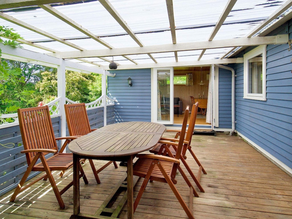Quaint Holiday Home in Hovedstaden near Sea view 3