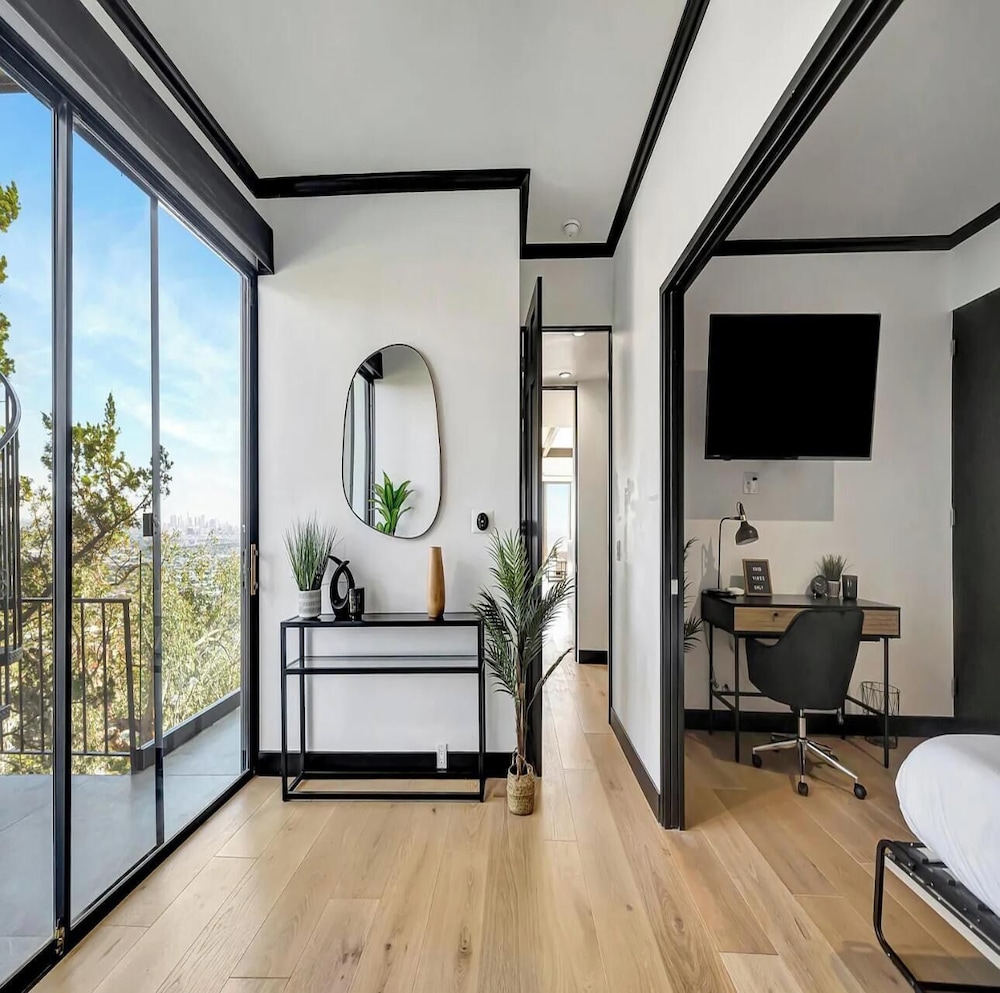 Skyview Estate - Stylish Hollywood Hideaway With Sweeping City Views