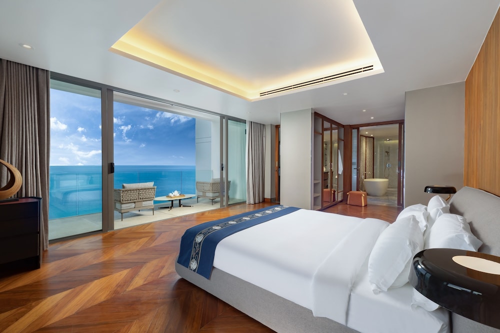 The Aquila Villa