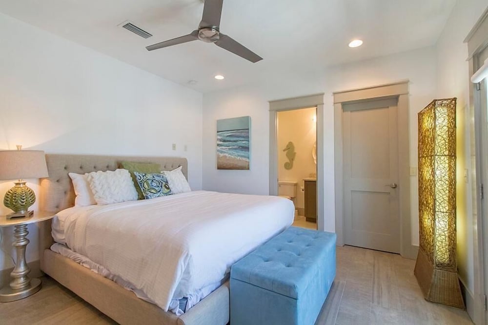 Sea Spell 8 Bedroom Holiday Home by Five Star Properties