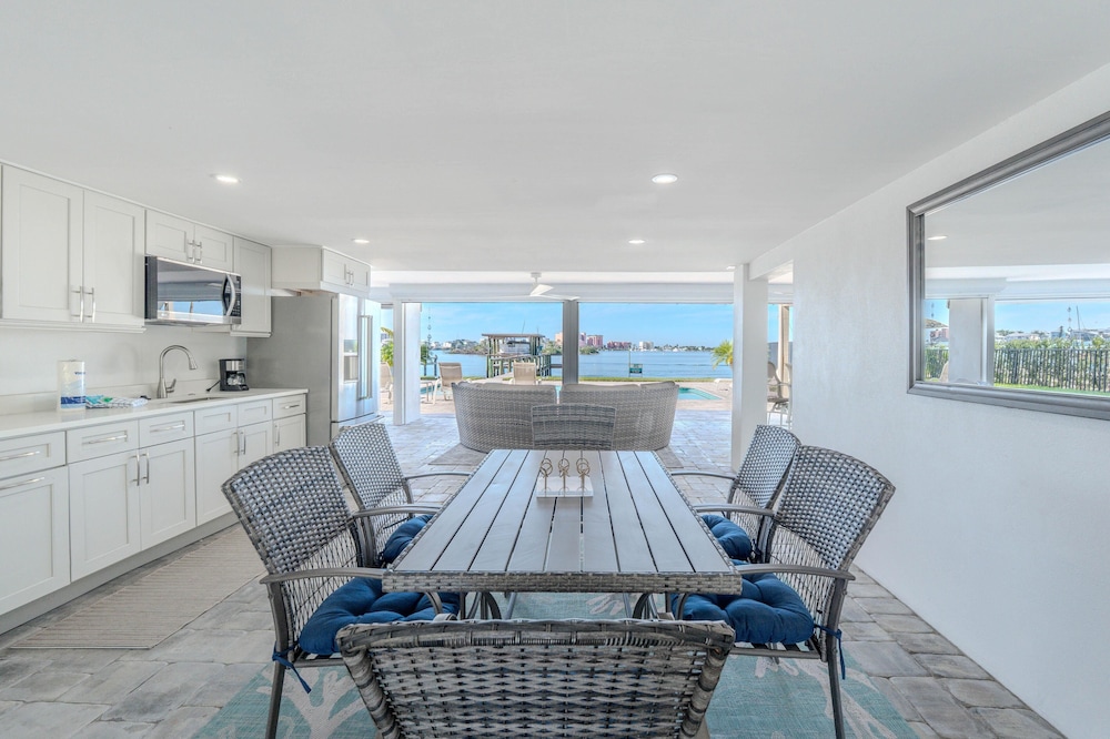 Island Bay Retreat