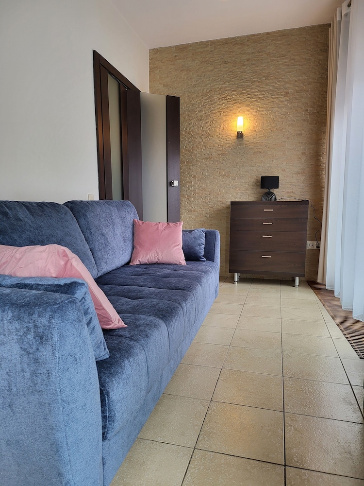 Amber Hostel