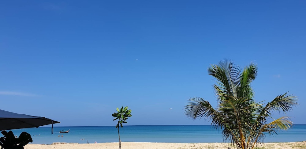 Naiyang Seaview Place