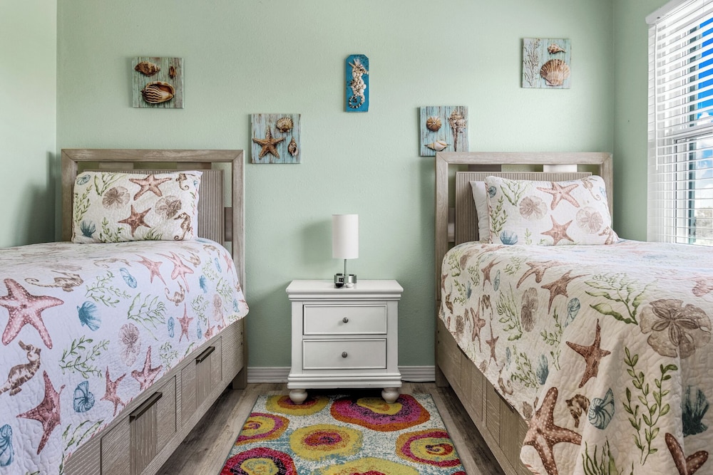 Beach Bum by Southern Vacation Rentals