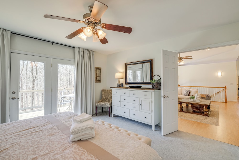 Fish, Boat & Hike: Lakefront Home w/ Game Room!