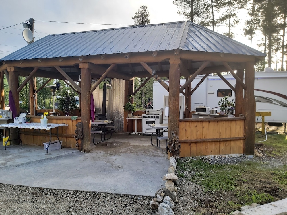 Blue River Cabins Campground & RV Park