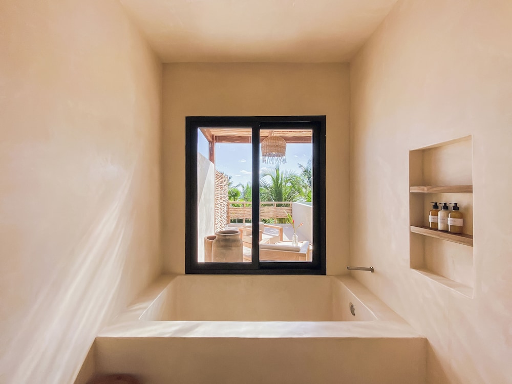 Best-Located Beach Suite with pool.