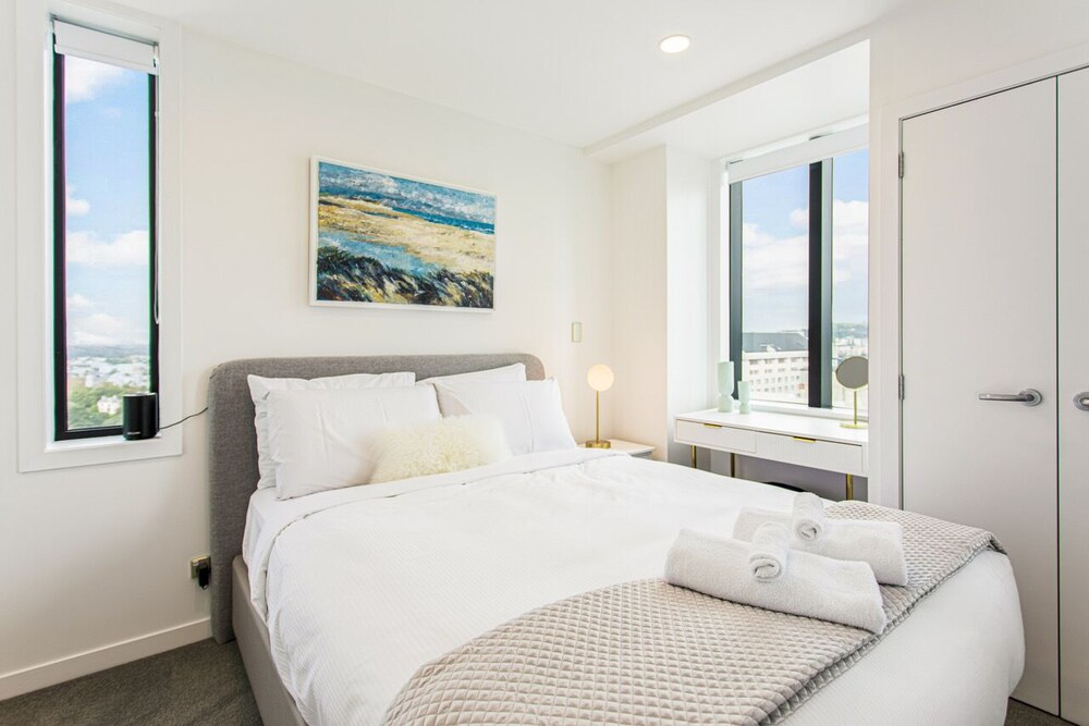 Modern 2BR in CBD - Zodiak Stays