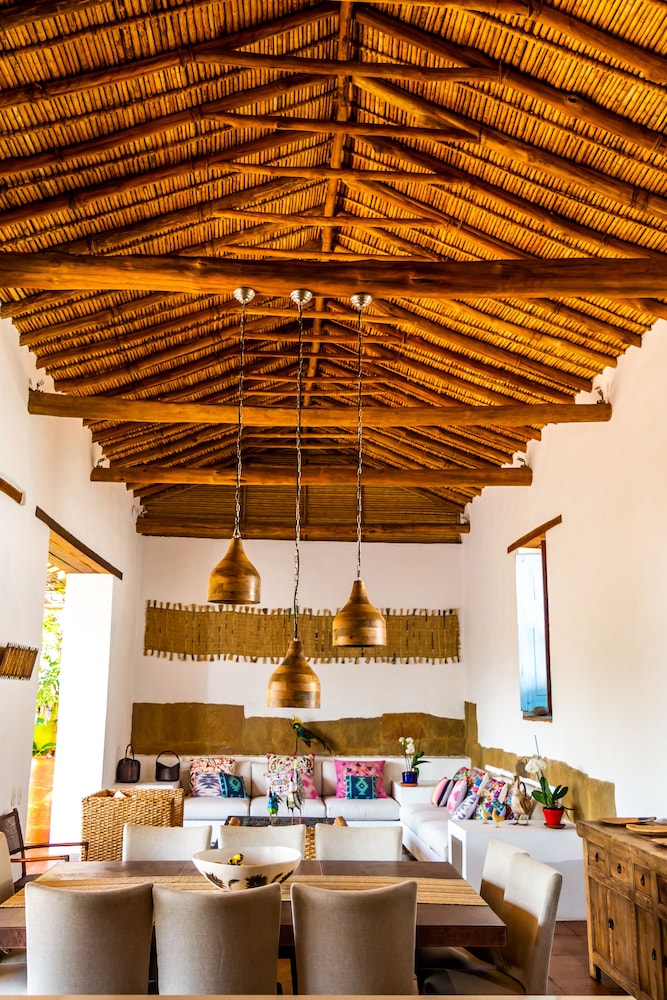 Casa Yahri