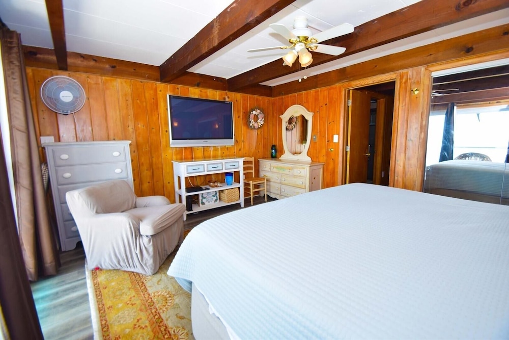 Village West 1 3 Bedroom Townhouse