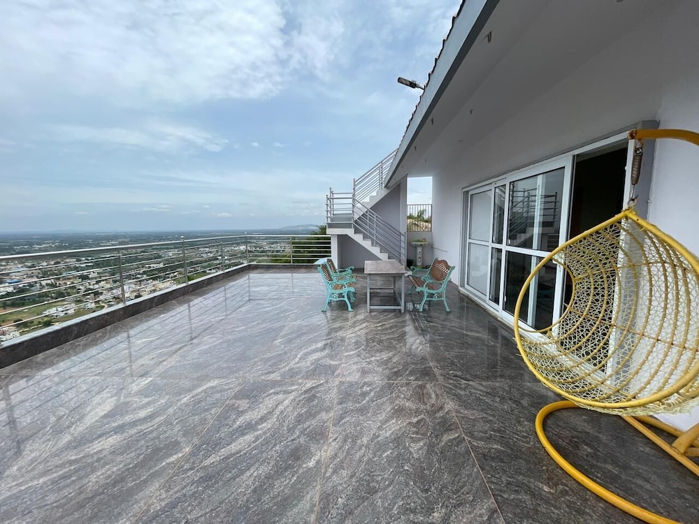 A2- Hill View Stay Kolar view 4