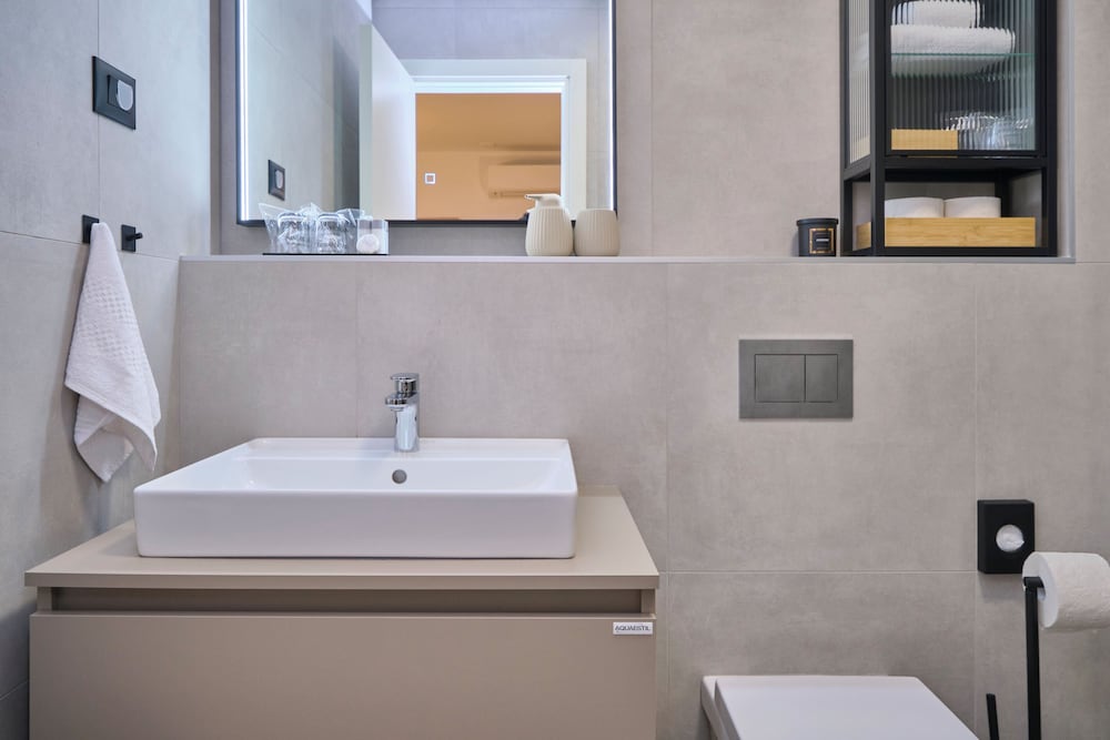 Splitful Apartment