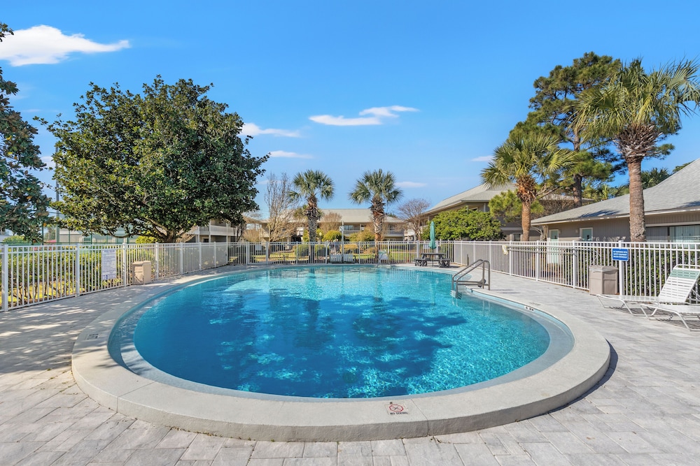 Beachwood Villas Escape 1bd/1ba Getaway-sleeps 4-steps From 30A Beaches!