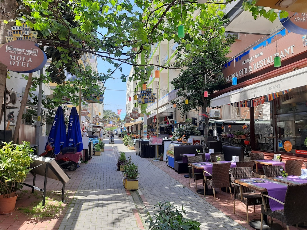 AGORA APART OTEL - Image 30