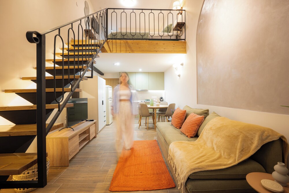 Vayas Residences Agora