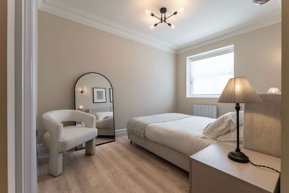 Host Stay Albion Place
