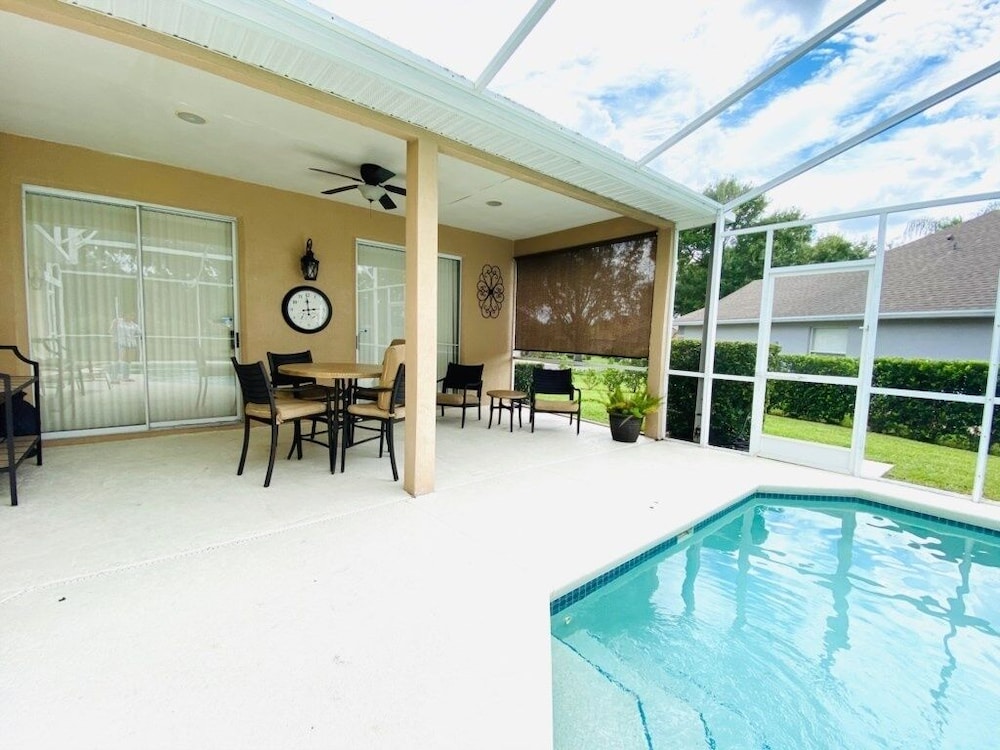 Southern Dunes Golf Views! 5 Bedroom Home by RedAwning