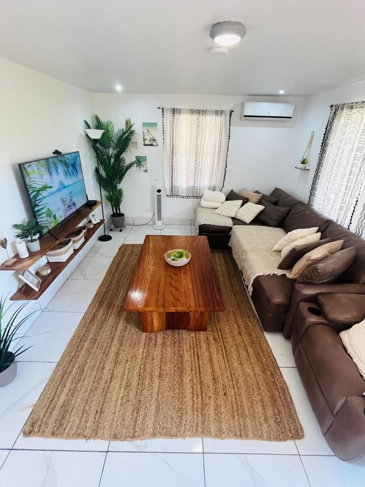 Casa Ophelia - 10 min Walk to the Beach