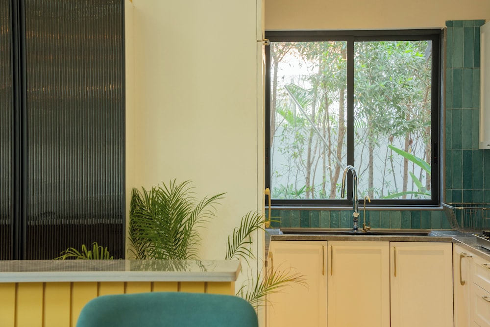 ELIVAAS Laguna Camellia | Luxe 4 BHK Villa Near Popular Beaches with Private Pool