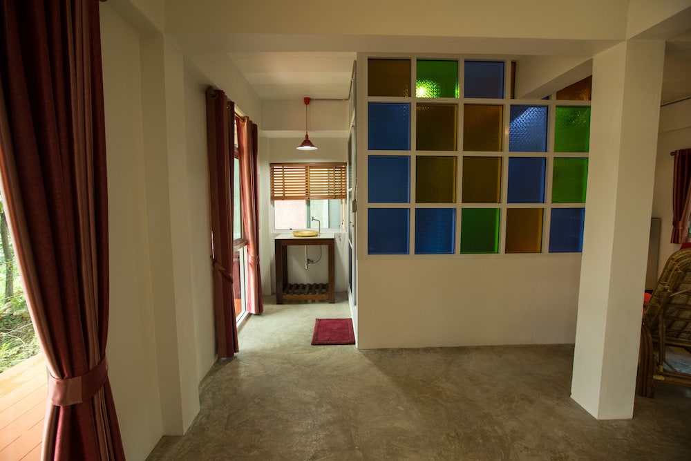 Nan De Panna Riverside Homestay