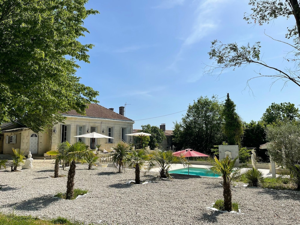 Le Domaine de Canesse