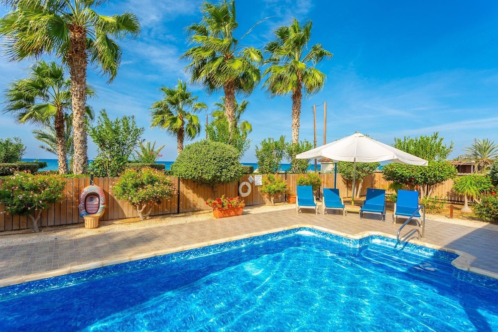 Villa Jan Lui Large Private Pool Walk to Beach Sea Views A C Wifi Eco-friendly - 3296 view 3