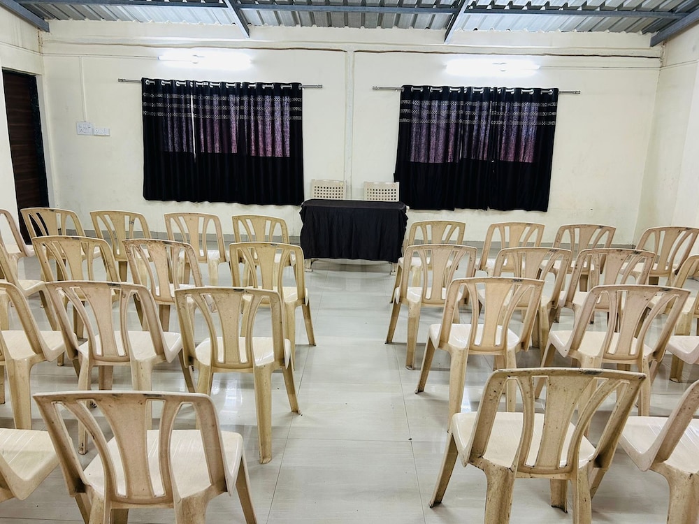 Hotel Padmavati Palace Mahabaleshwar