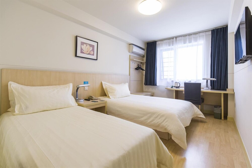 Jinan Vacations - Jinjiang Inn Daming Lake New Scenic Lishan Road, Jinan - Property Image 6