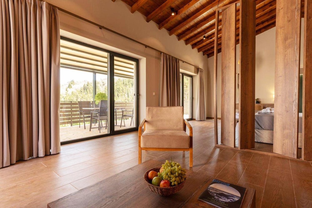 Villa Hill View Dio in Paxi
