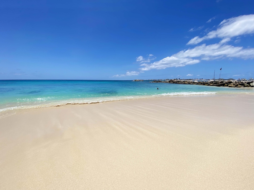 Simpson Bay Resort Marina & Spa 89