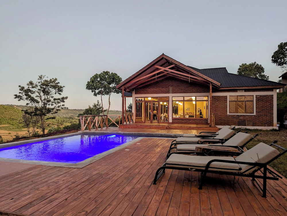 Mvuli Mountain Lodge Ngorongoro