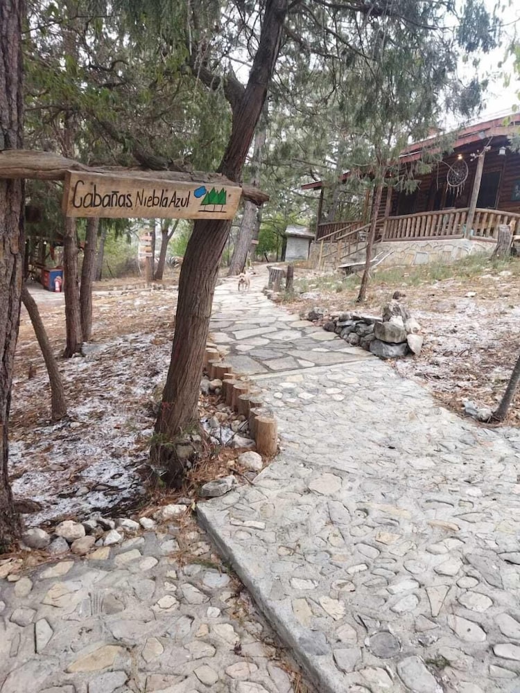 Cabañas Niebla Azul