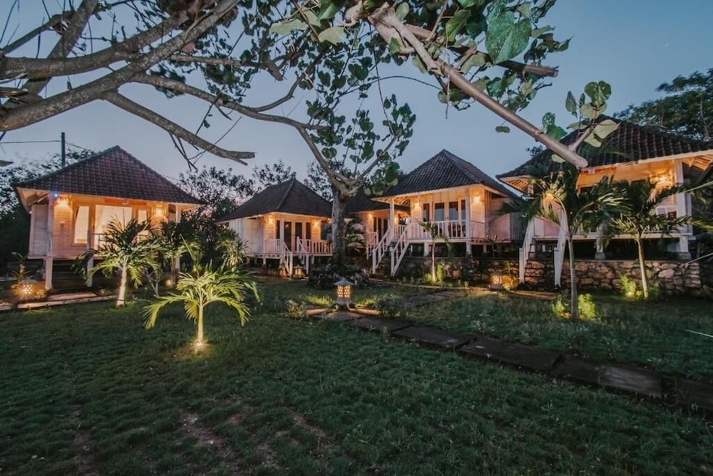 Paluh Beach Huts view 3
