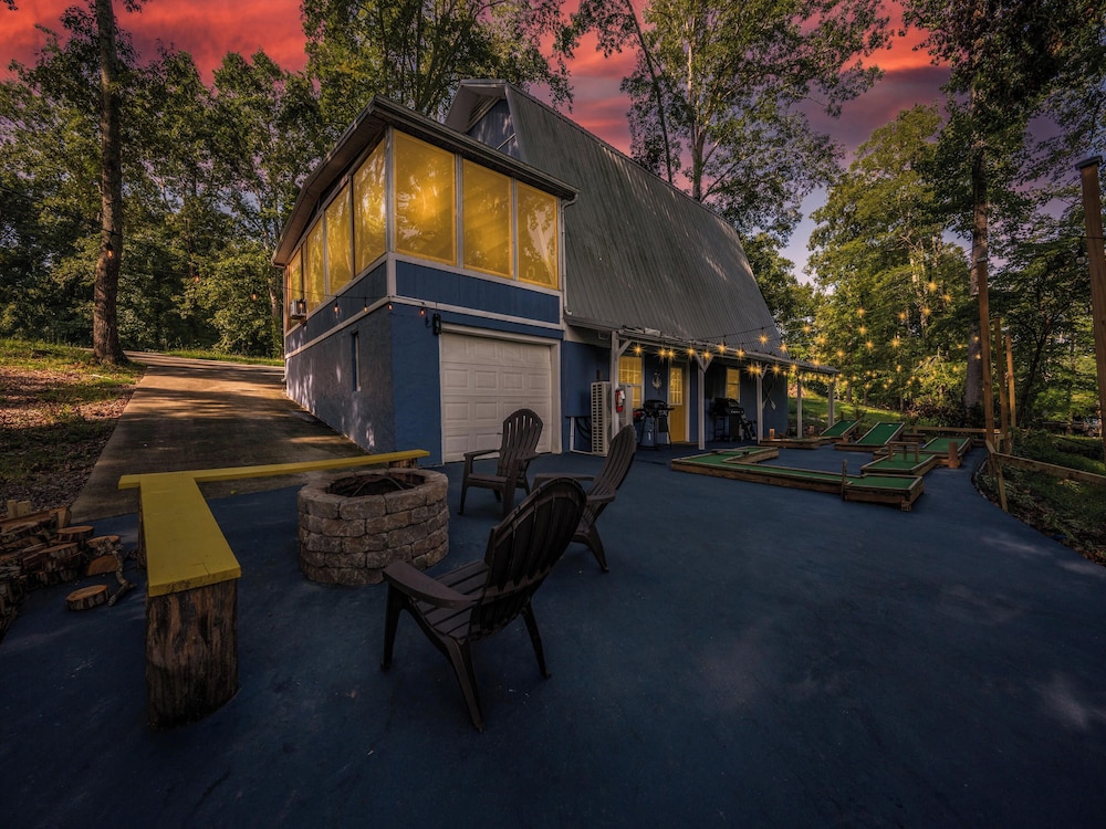 Emerald Cove by Jackson Mountain Rentals