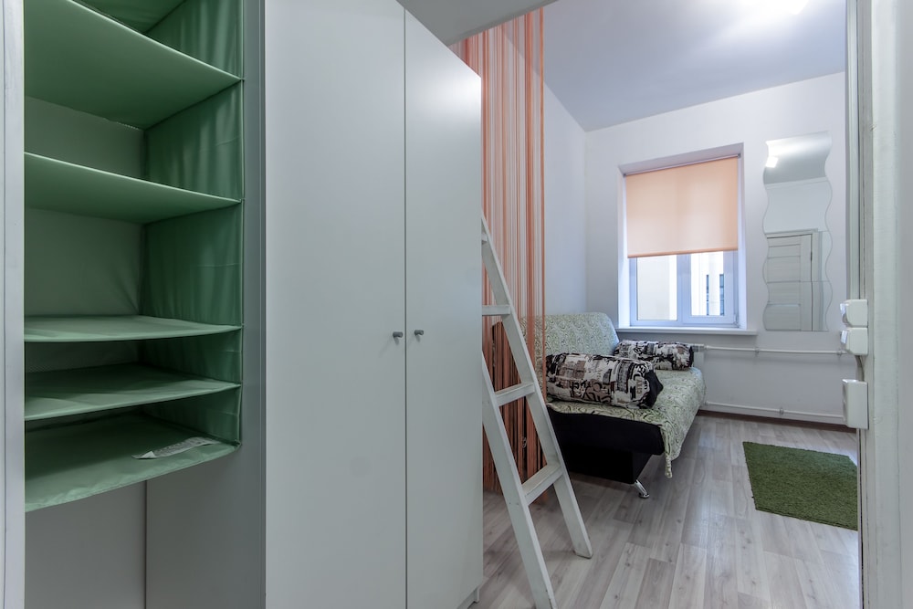 Studio apartment on 12 Liniya