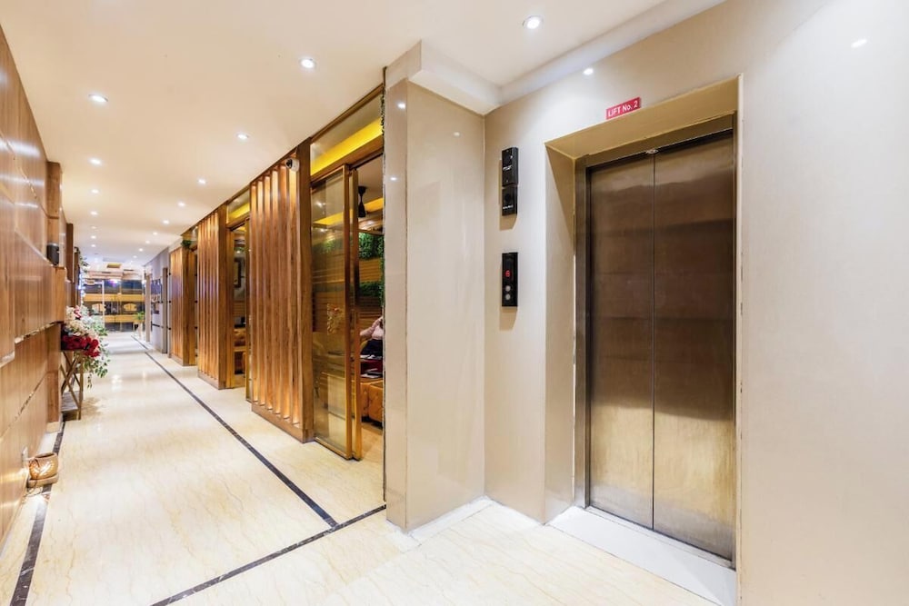 Hotel Palazzo Inn Mansarovar Garden