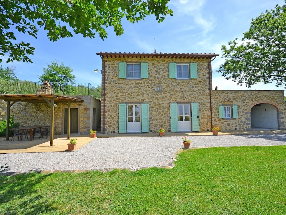 Luxurious Home in Cortona