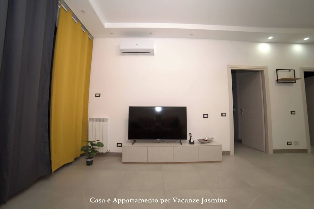 Casa Vacanze Jasmine For Families & Couples Rome