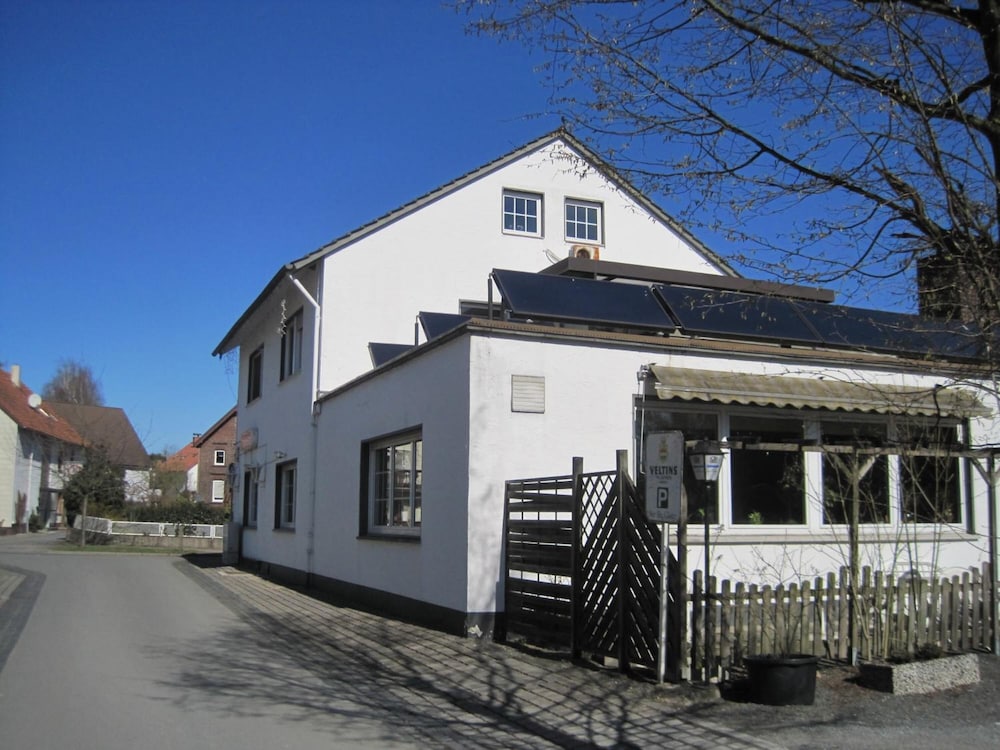 Photo 40