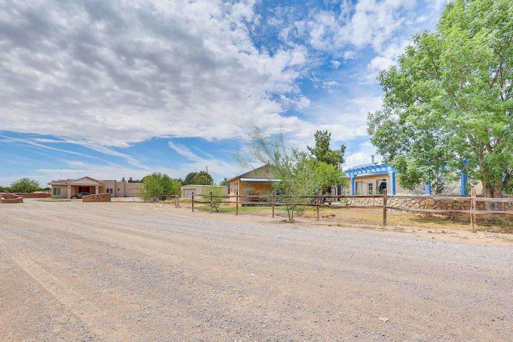 Las Cruces Studio ~ 3 Mi to Nmsu!