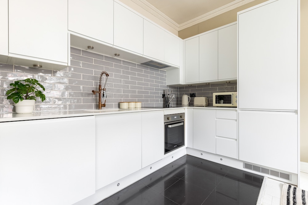 Modern Apartment in Walthamstow