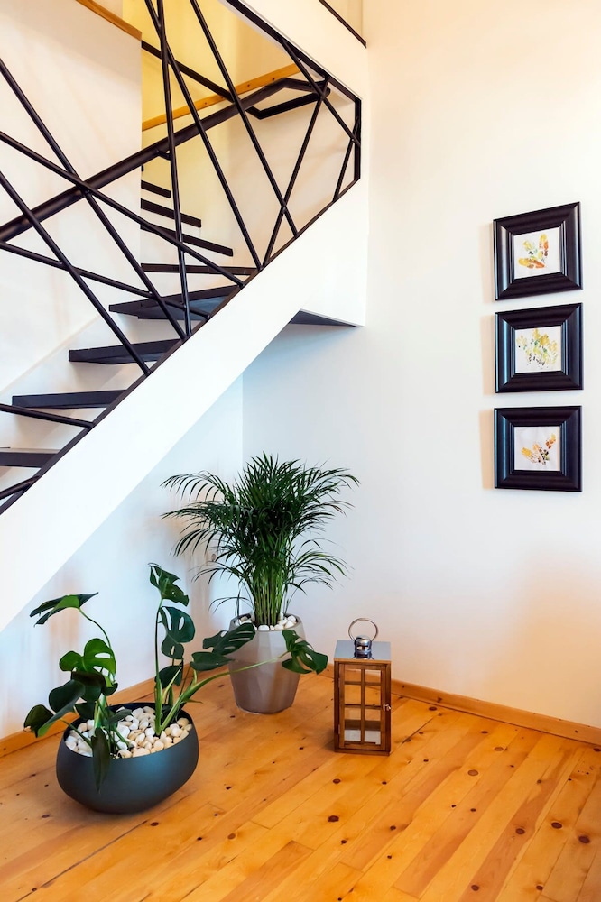 Aigli Seafront Loft-luxury Design Retreat