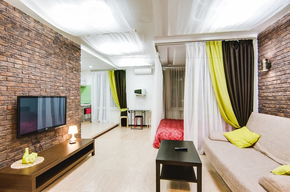 Aura Apartments