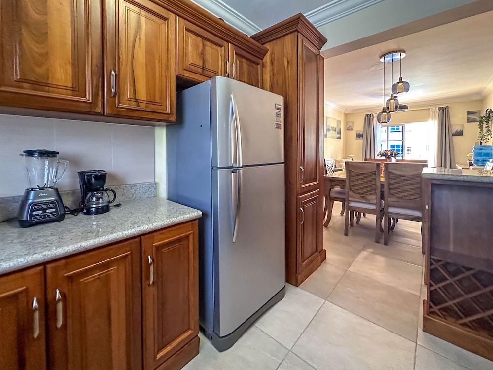 Cozy Apartment Close to the Beach