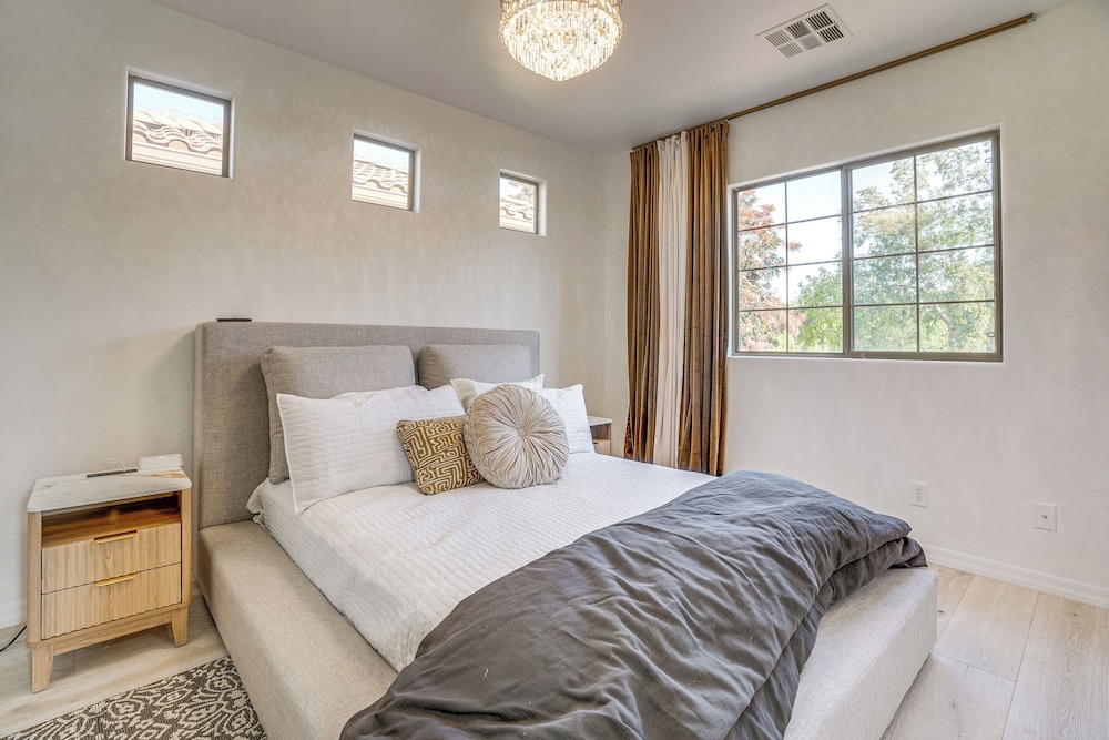 Pool Access & Private Patio: Litchfield Park Home! view 4