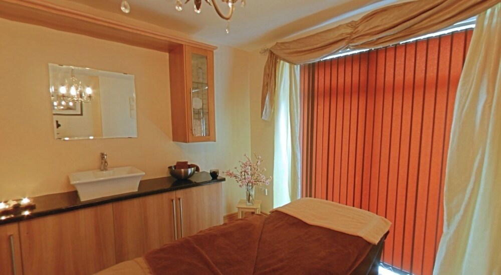 Ivybridge Guest House