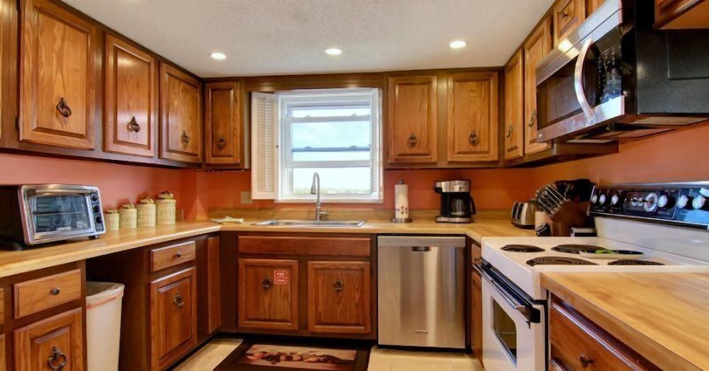 Fernandina Beach Vacations - 401-atlantis-on-amelia - Property Image 19