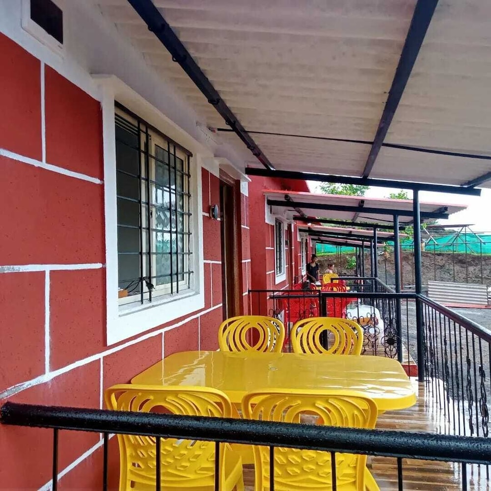 Hotel Krushnai Athavan Farm House