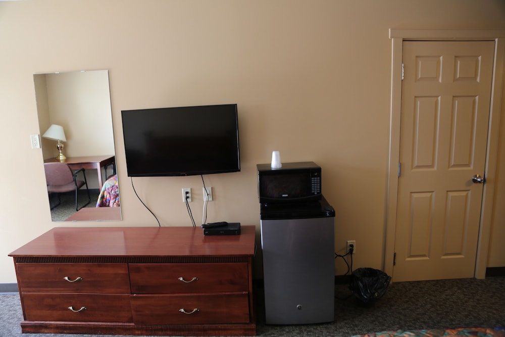 Prince Albert Vacations - Twilite Motel  RV Park - Property Image 2